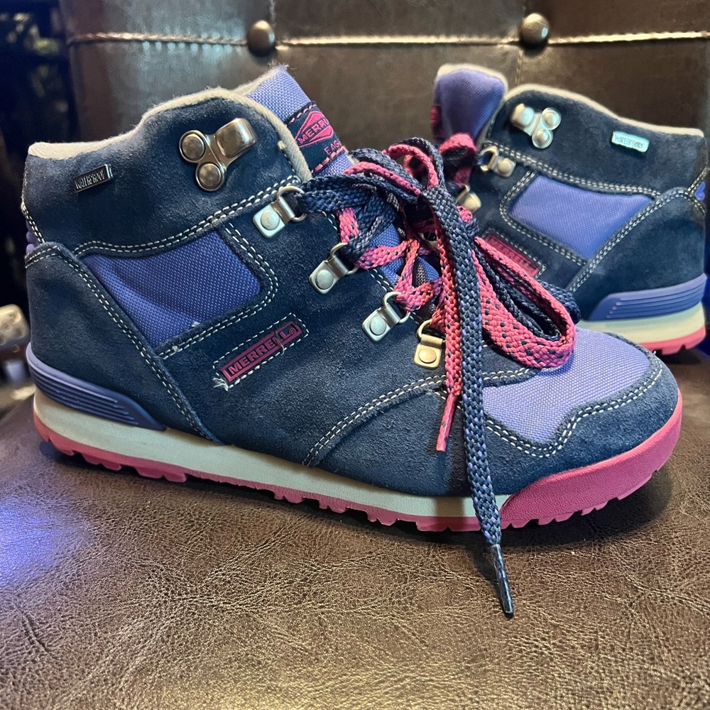 Merrell Eagle Origins Waterproof Junior Hiking Boots - Picture 2 of 9